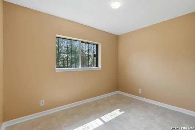 9050 Island View St San Antonio, TX 78242