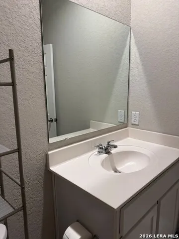 10526 Lateleaf Oak San Antonio, TX 78223