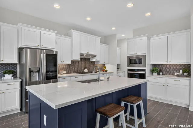 9007 Raven Pointe San Antonio, TX 78255