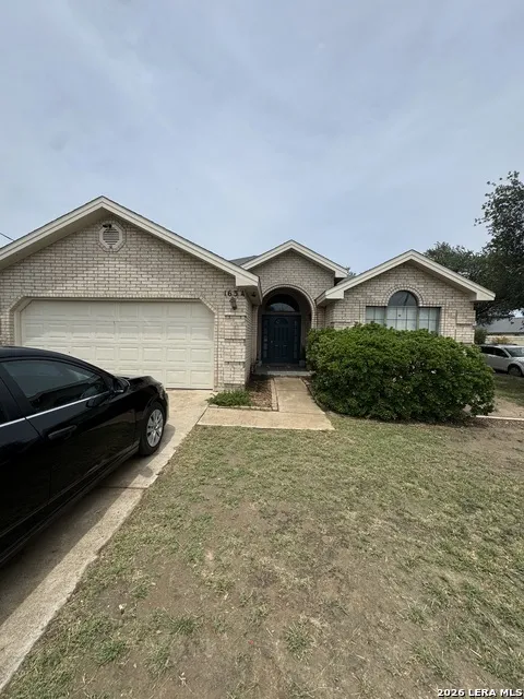 1634 Cristin Dr Eagle Pass, TX 78852