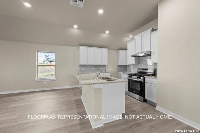 8806 Partida San Antonio, TX 78222