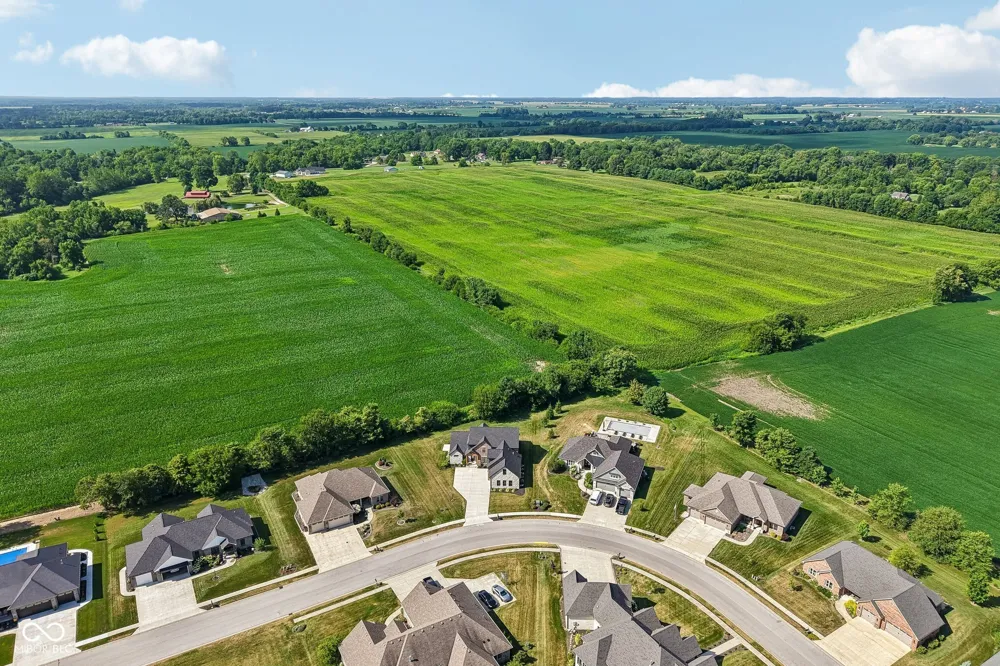 134 Lakeside Drive Pittsboro, IN 46167