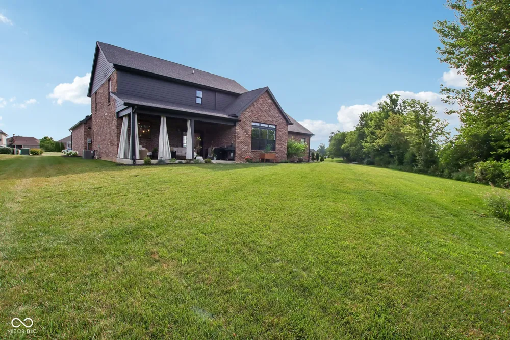 134 Lakeside Drive Pittsboro, IN 46167