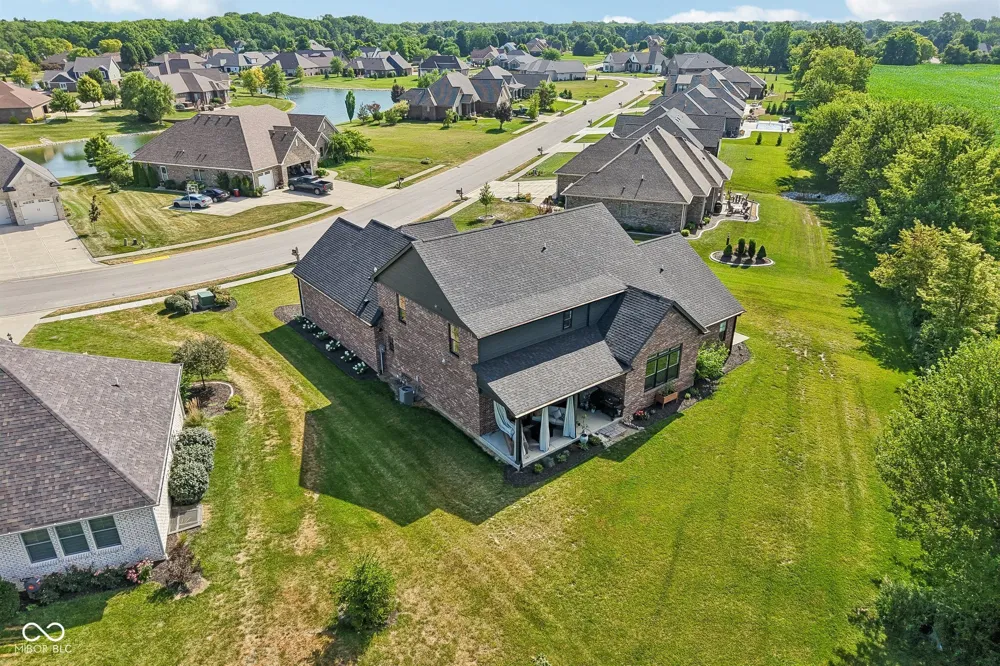 134 Lakeside Drive Pittsboro, IN 46167