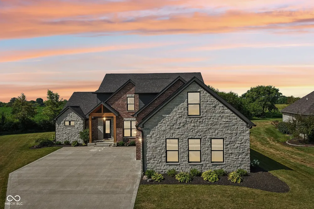 134 Lakeside Drive Pittsboro, IN 46167
