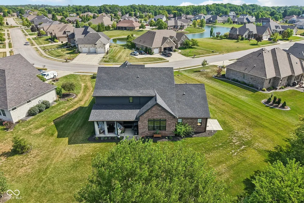 134 Lakeside Drive Pittsboro, IN 46167