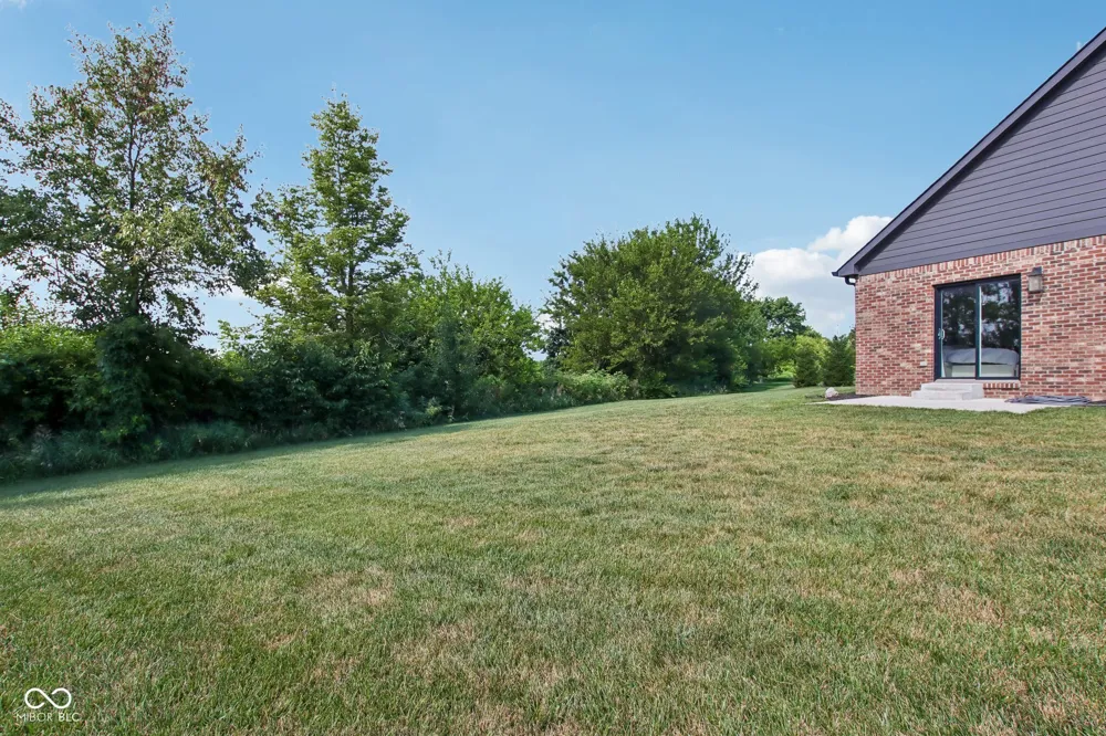 134 Lakeside Drive Pittsboro, IN 46167