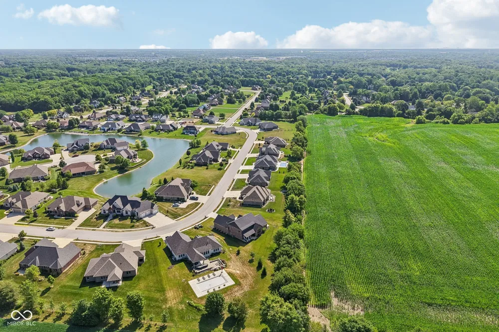 134 Lakeside Drive Pittsboro, IN 46167