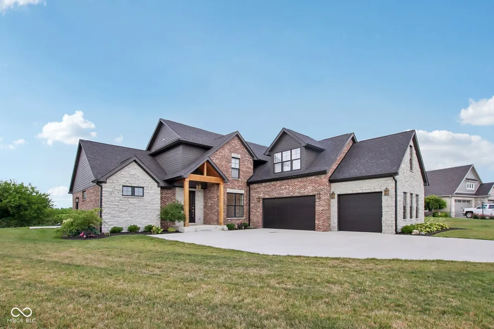 134 Lakeside Drive Pittsboro, IN 46167