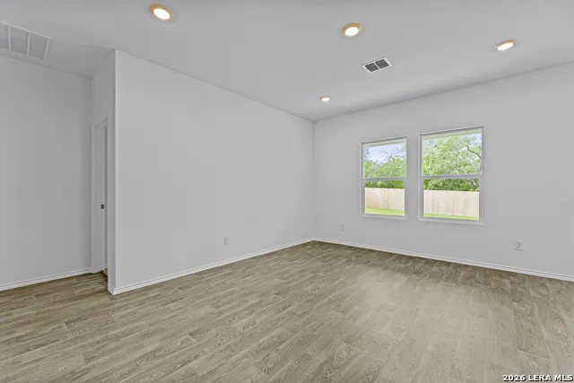 314 Boatman Cv Seguin, TX 78155