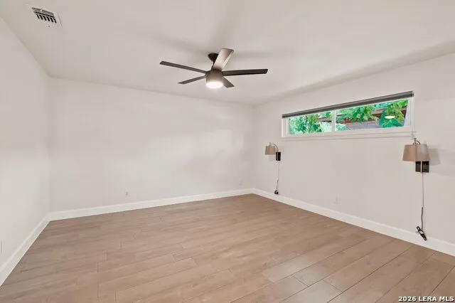 217 Gardenview Castle Hills, TX 78213
