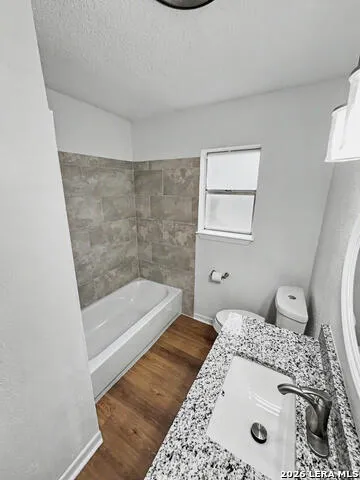 1217 E COMAL ST Pearsall, TX 78061