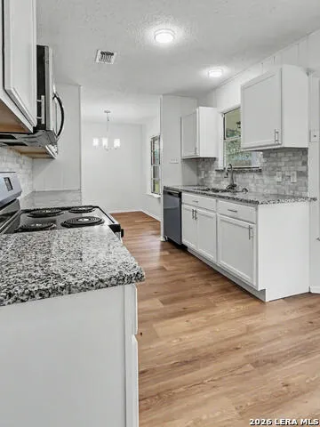 1217 E COMAL ST Pearsall, TX 78061