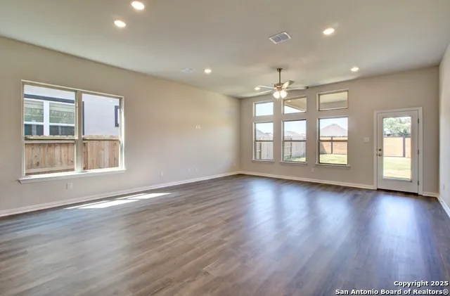 1855 Heritage Maples New Braunfels, TX 78132