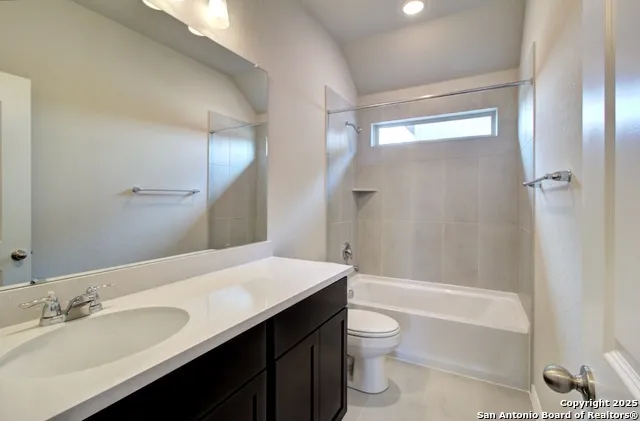 1855 Heritage Maples New Braunfels, TX 78132