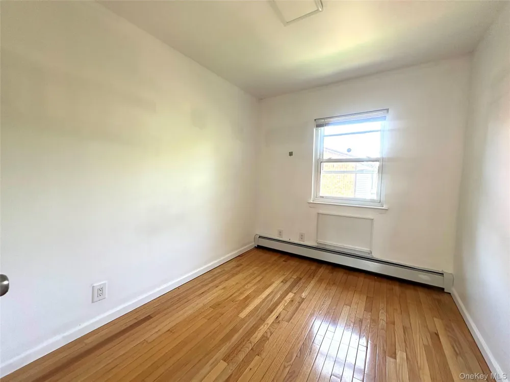 120-25 Ketch Court Flushing, NY 11356