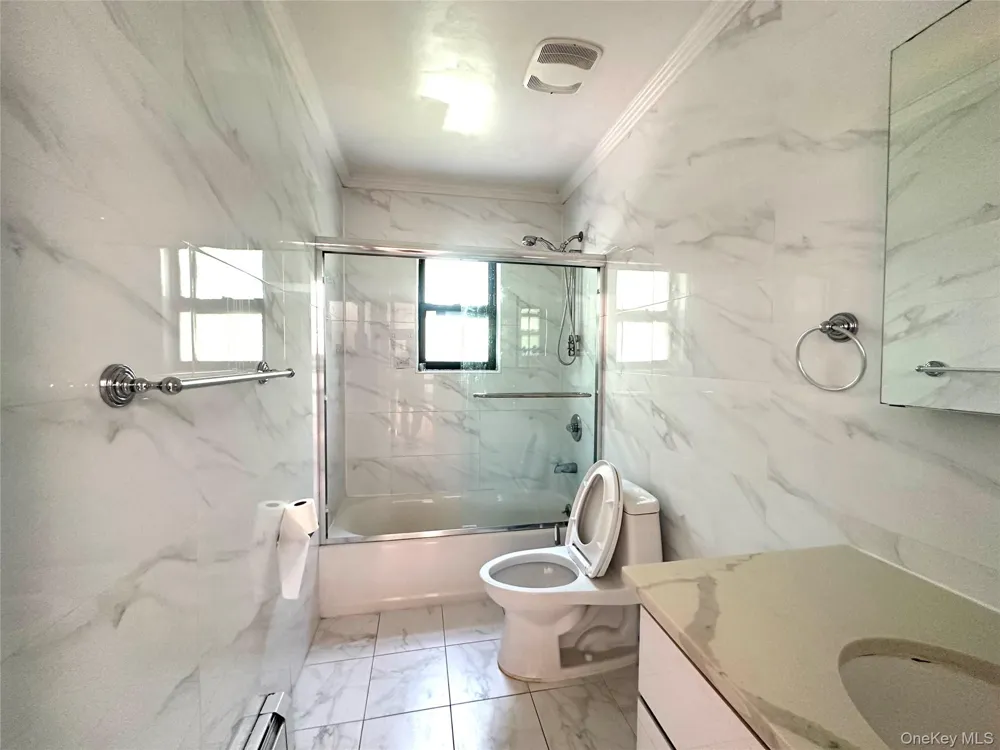 120-25 Ketch Court Flushing, NY 11356