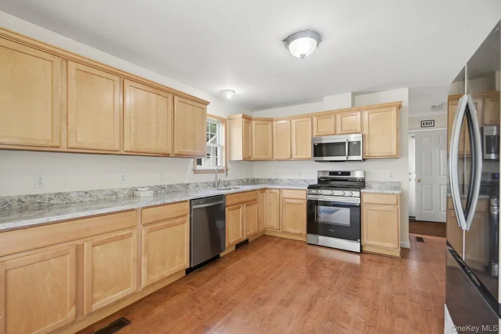 37 Cedar Street Beacon, NY 12508