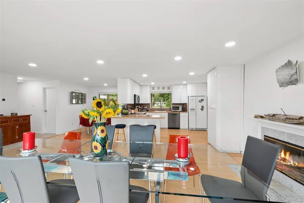 185 Inlet Lane Greenport, NY 11944