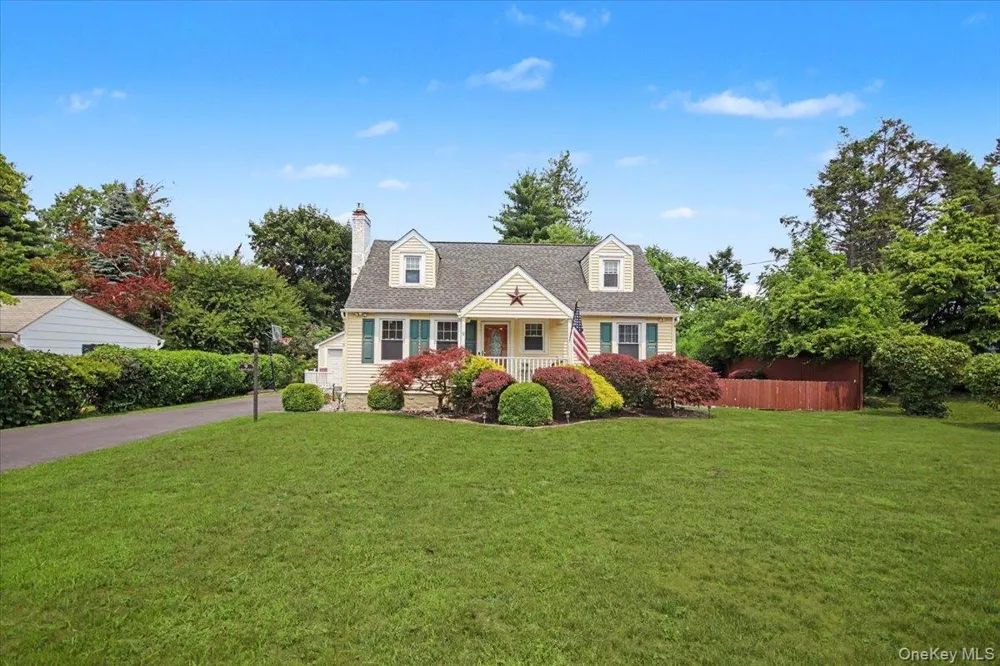 9 Mansion Drive Hyde Park, NY 12538