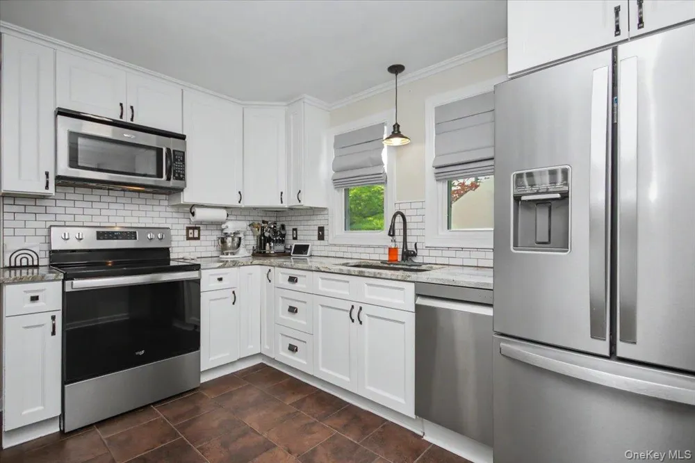 9 Mansion Drive Hyde Park, NY 12538