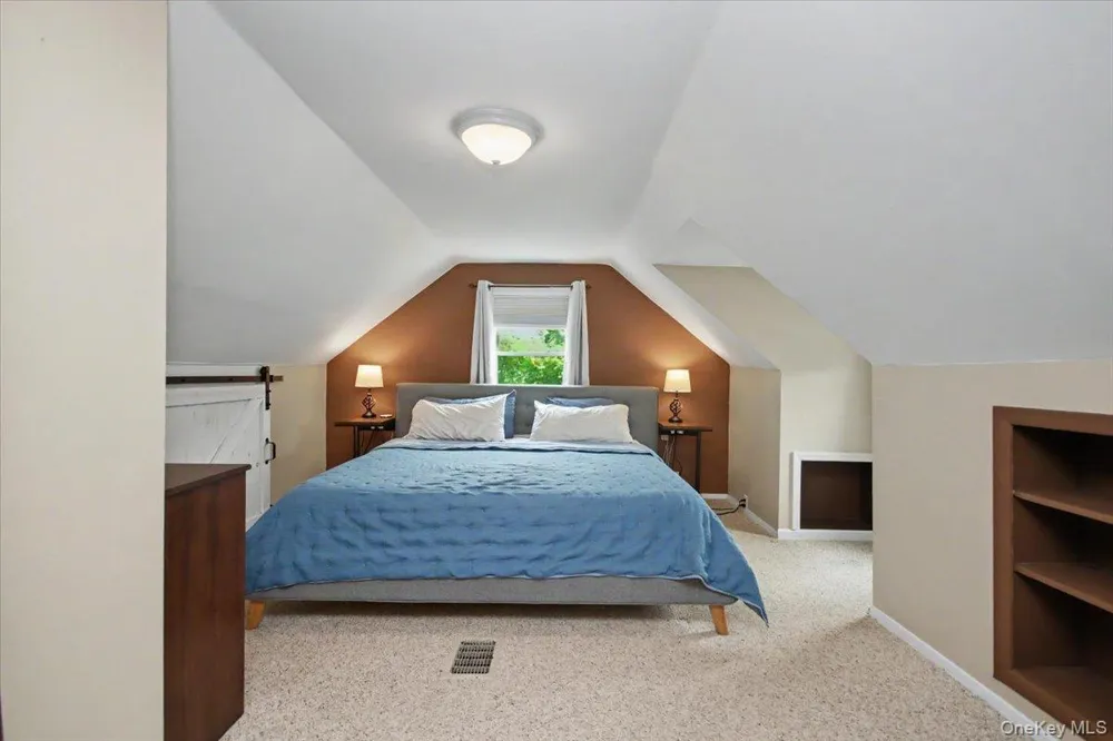 9 Mansion Drive Hyde Park, NY 12538