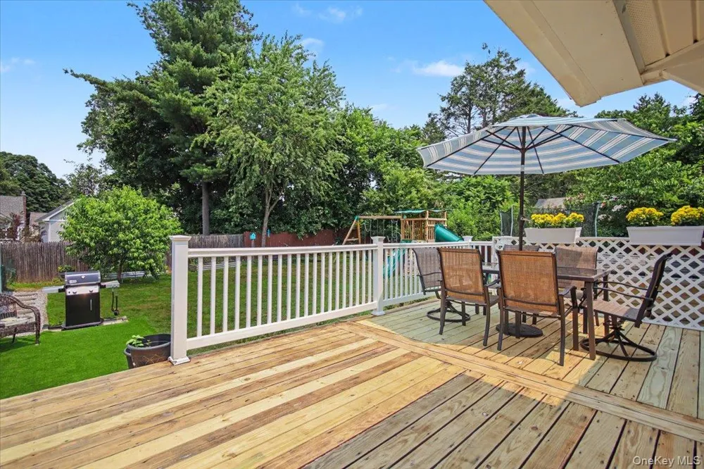 9 Mansion Drive Hyde Park, NY 12538