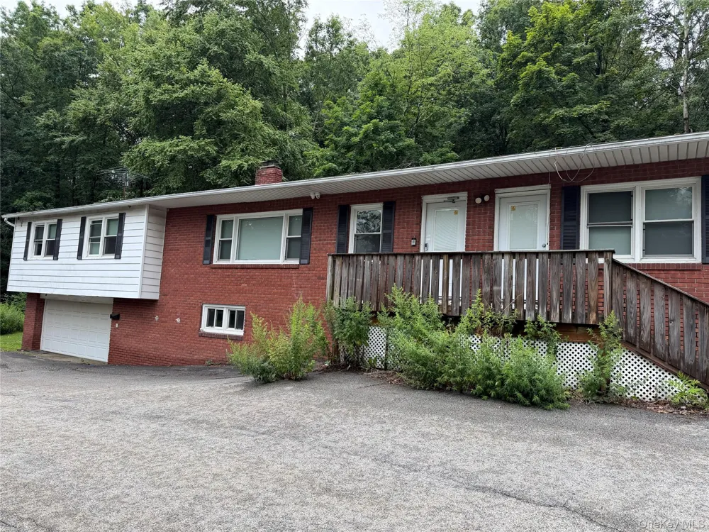 3 Brookside Avenue Chester, NY 10918