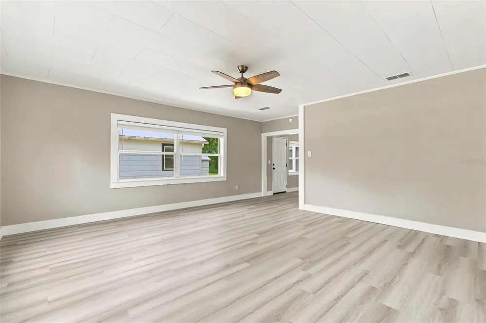 2704 E JEFFERSON STREET Orlando, FL 32803