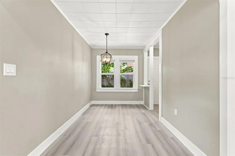 2704 E JEFFERSON STREET Orlando, FL 32803