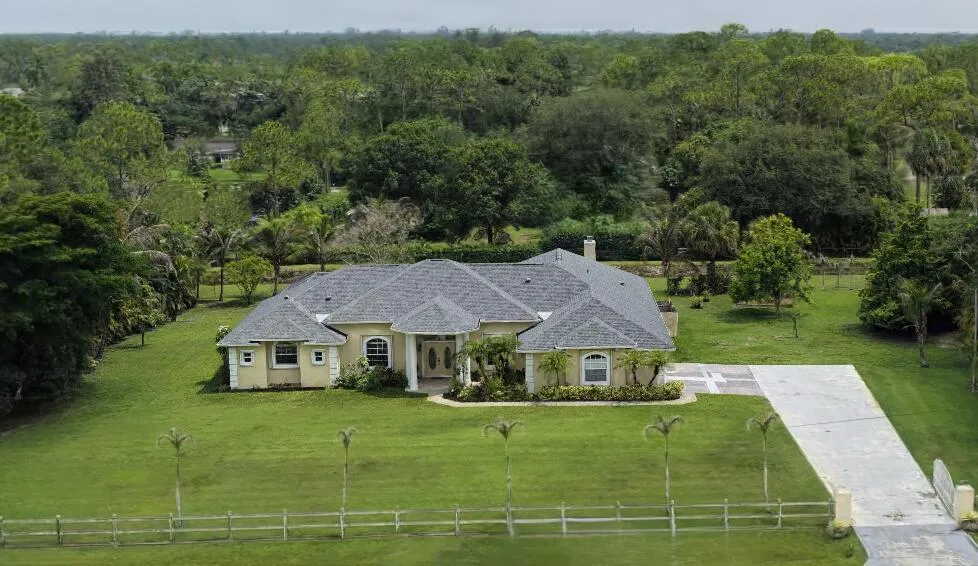 13882 43rd Road Royal Palm Beach, FL 33411