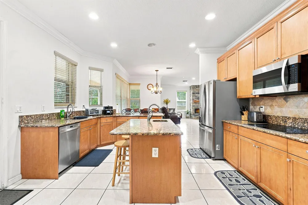 13882 43rd Road Royal Palm Beach, FL 33411