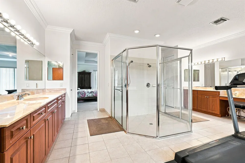 13882 43rd Road Royal Palm Beach, FL 33411