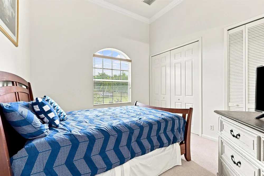 13882 43rd Road Royal Palm Beach, FL 33411