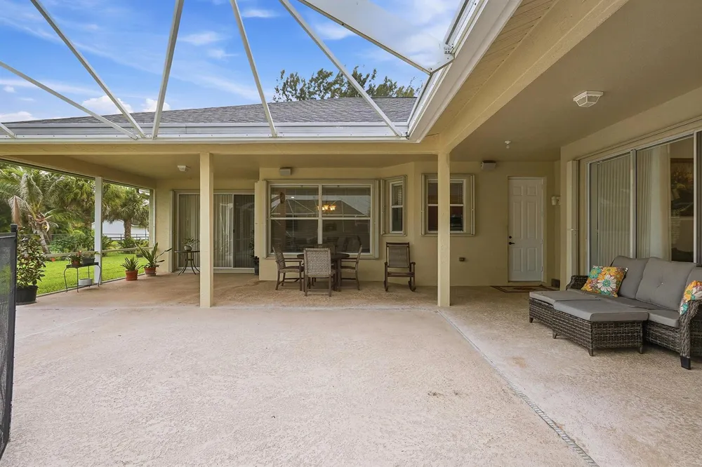 13882 43rd Road Royal Palm Beach, FL 33411