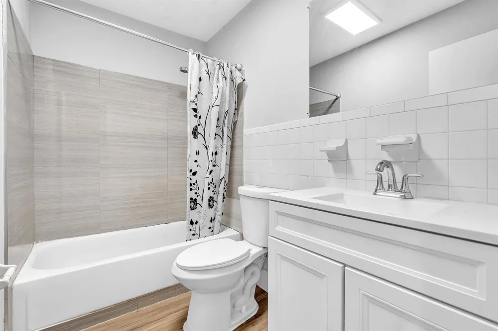 232 SE 9th Avenue #2 Pompano Beach, FL 33060