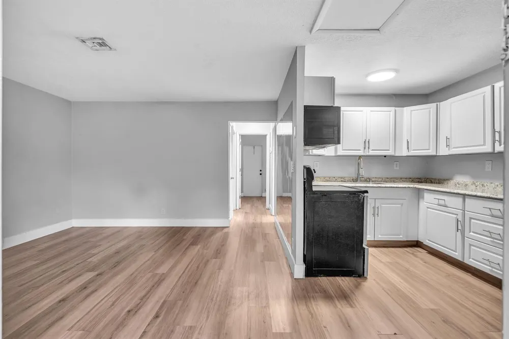 232 SE 9th Avenue #2 Pompano Beach, FL 33060