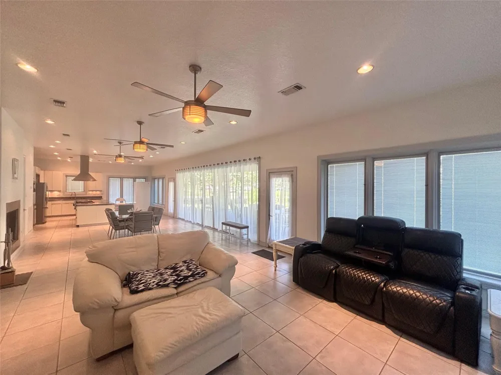 160 Black Forest Drive Zavalla, TX 75980