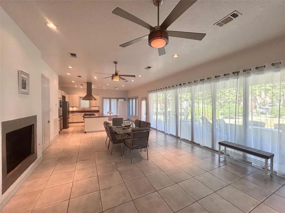 160 Black Forest Drive Zavalla, TX 75980