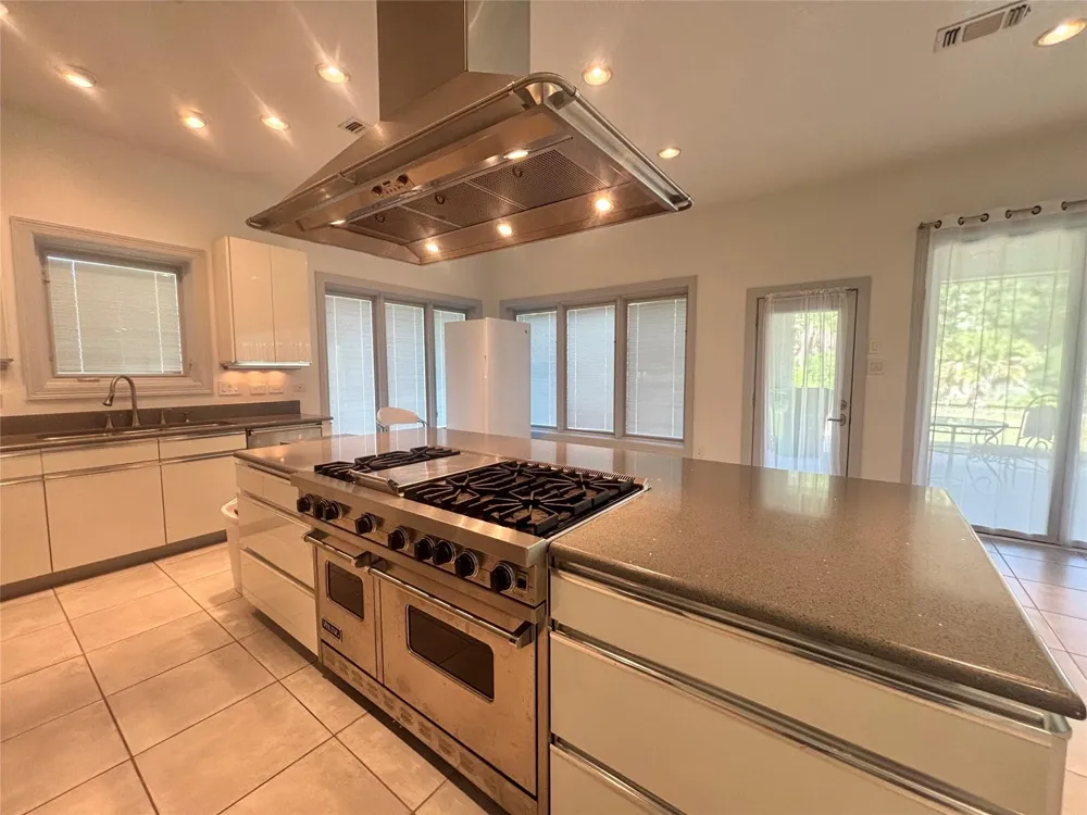 160 Black Forest Drive Zavalla, TX 75980