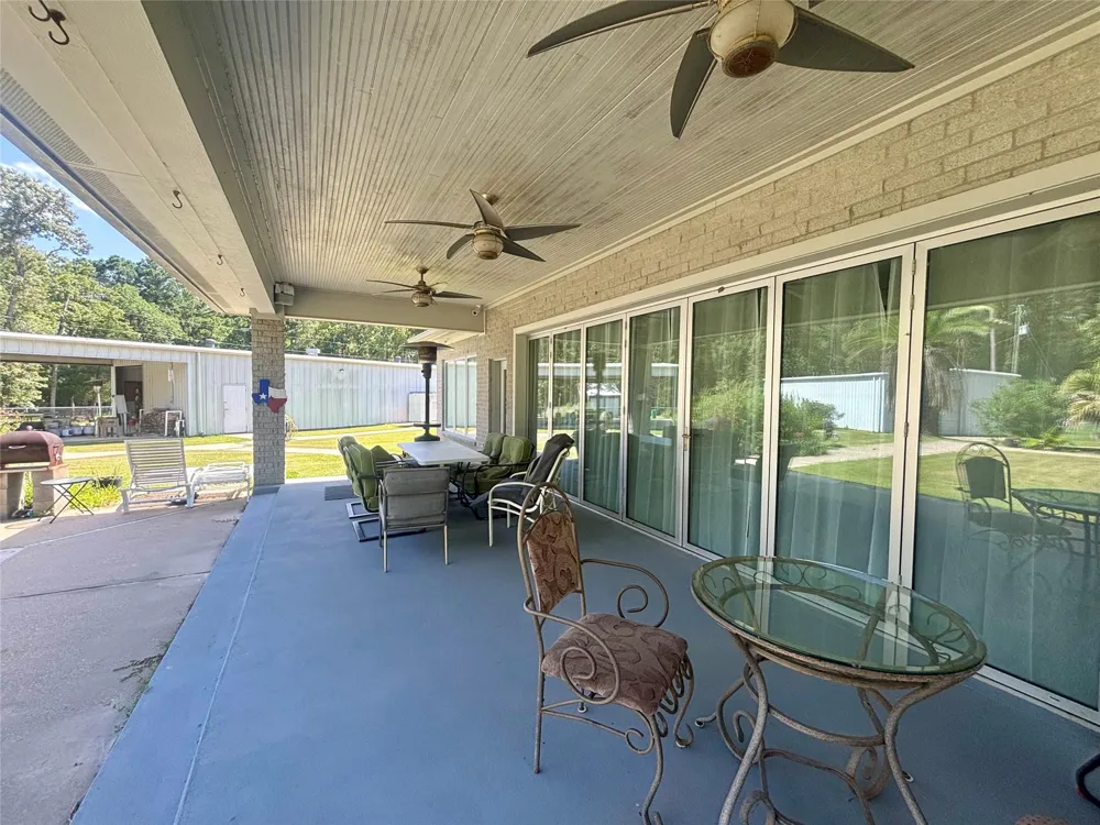 160 Black Forest Drive Zavalla, TX 75980