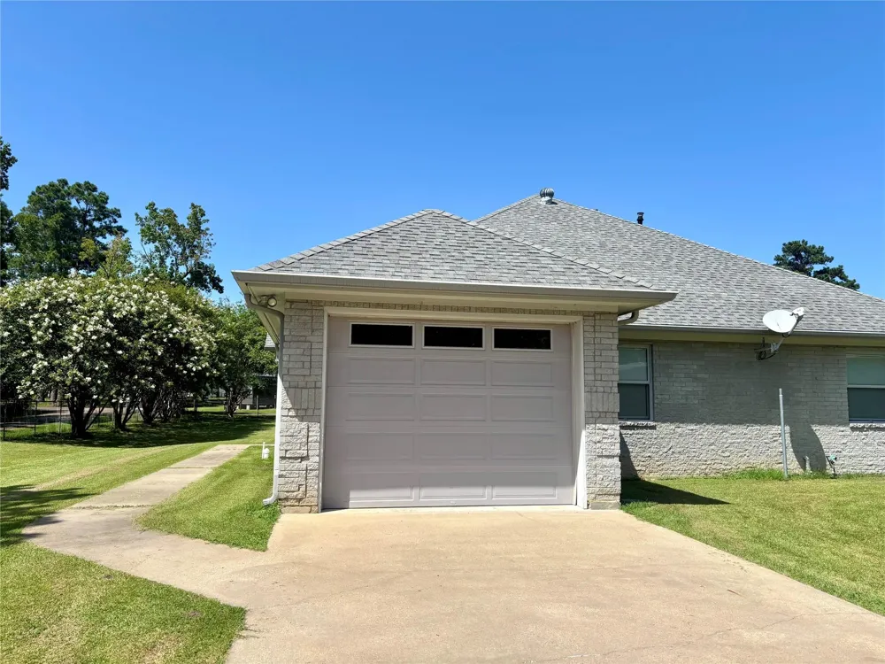 160 Black Forest Drive Zavalla, TX 75980