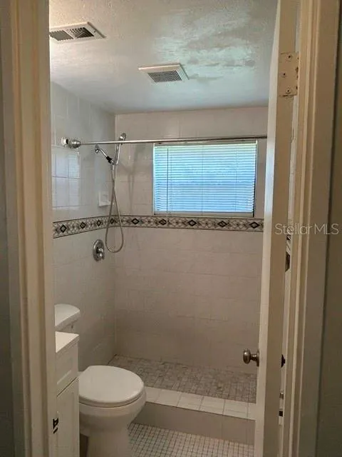 1915 MORNING DRIVE Orlando, FL 32809