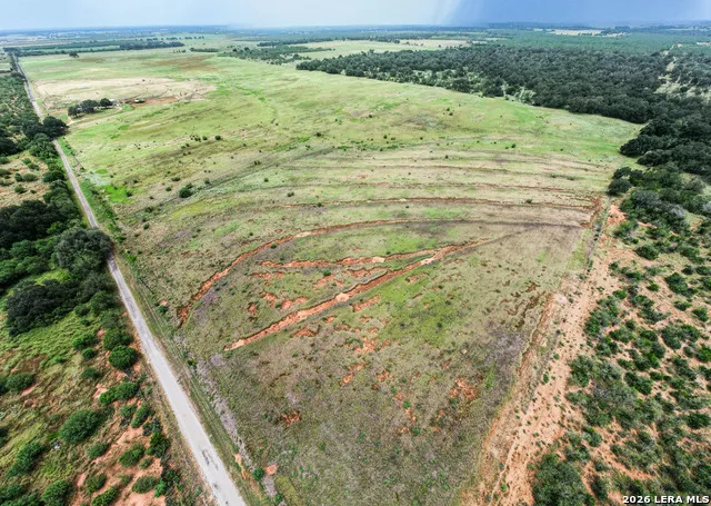 56.9 ACRES County Road 136 Floresville, TX 78114