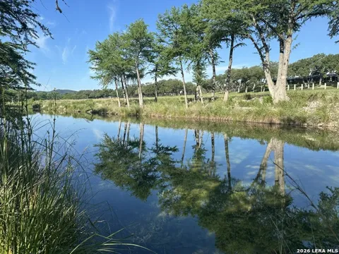 261 River Dr