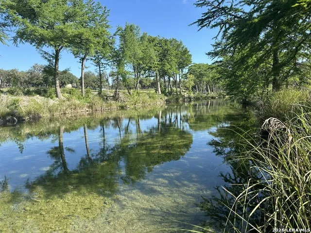 261 River Dr Rio Frio, TX 78879