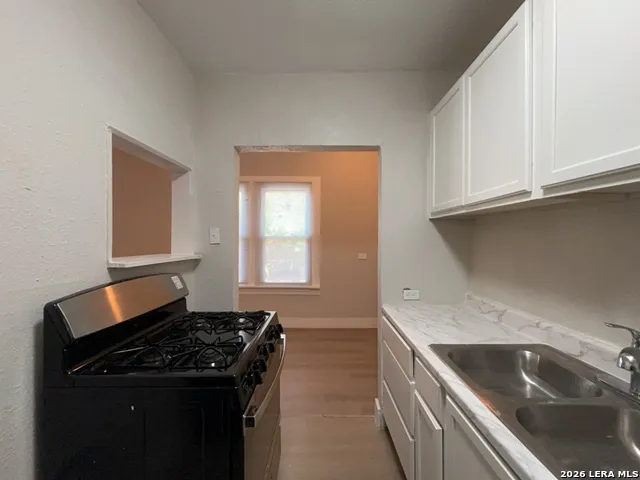 319 Army Blvd Unit 2 San Antonio, TX 78215