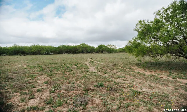 1065 fm 477 Seguin, TX 78155