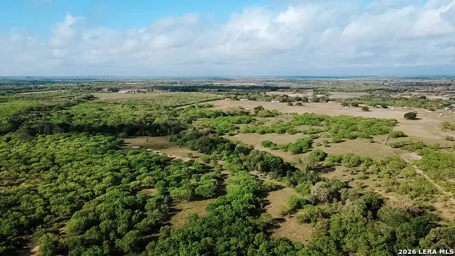 1065 fm 477 Seguin, TX 78155