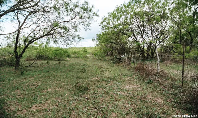 1065 fm 477 Seguin, TX 78155